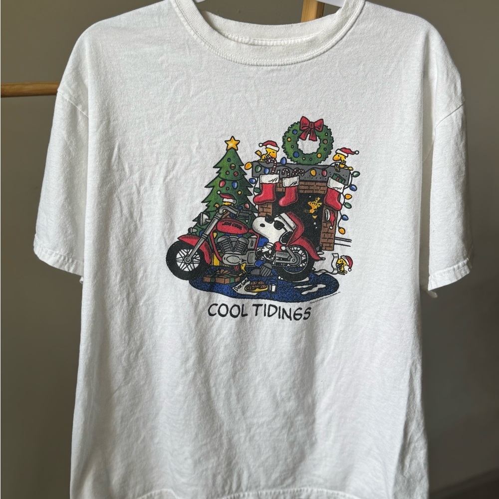 Vintage Charlie Brown Christmas Snoopy White Graphic T-Shirt